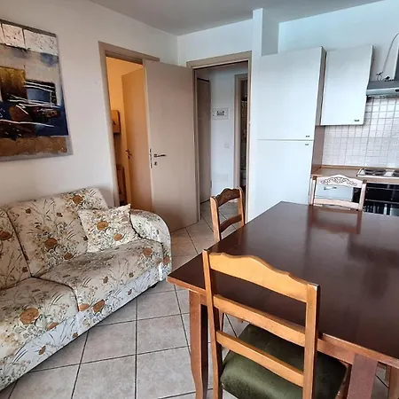 Apartment Con Terrazzo Vista Piscina *